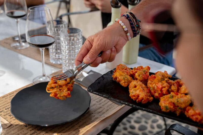 Santorini : Greek Spirits and Food Tasting Experience - Pairing Local Beers with Fresh Salad Bites