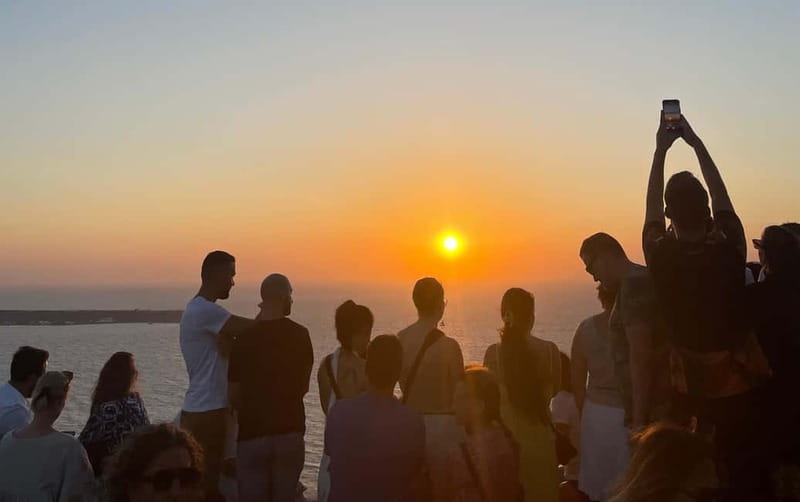 Santorini: Half-Day Island Tour with Snacks and Drinks - Key Points