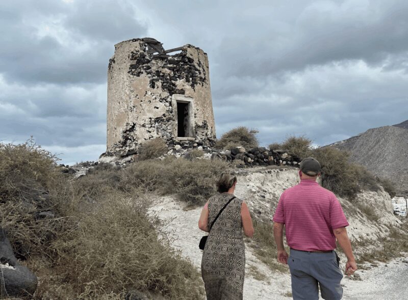 Santorini: Half-Day Must-Sees in a Small Group Tour - Practicalities: Logistics and Group Size