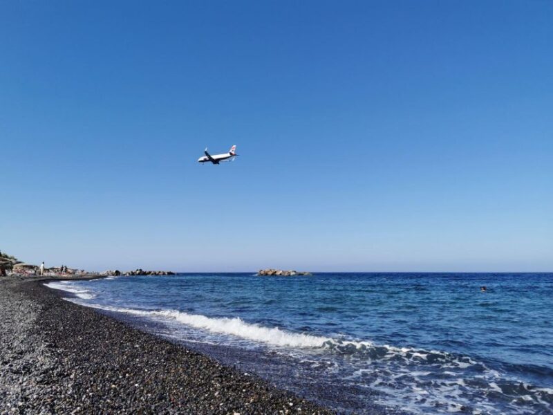 Santorini: Hidden Spots Experience all over the island - Exploring Akrotiri Archaeological Site and Scenic Beaches