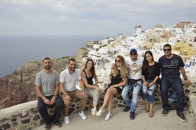 Santorini Highlights and Venetian Castles Small-Group Day Tour - Discovering Emporio’s Venetian Castle
