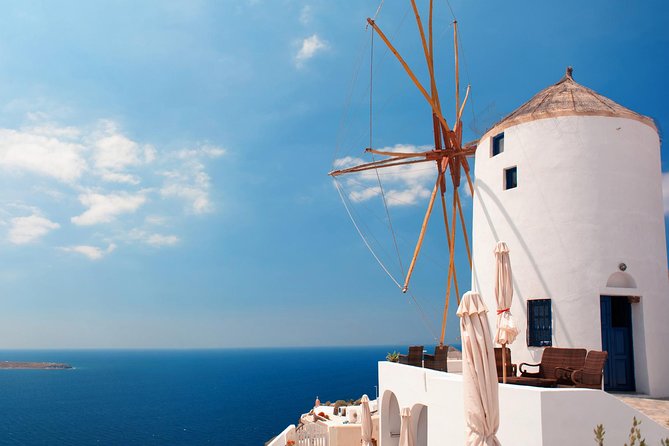 Santorini Highlights and Venetian Castles Small-Group Day Tour - Wine Tasting at Artemis Karamolegos Winery