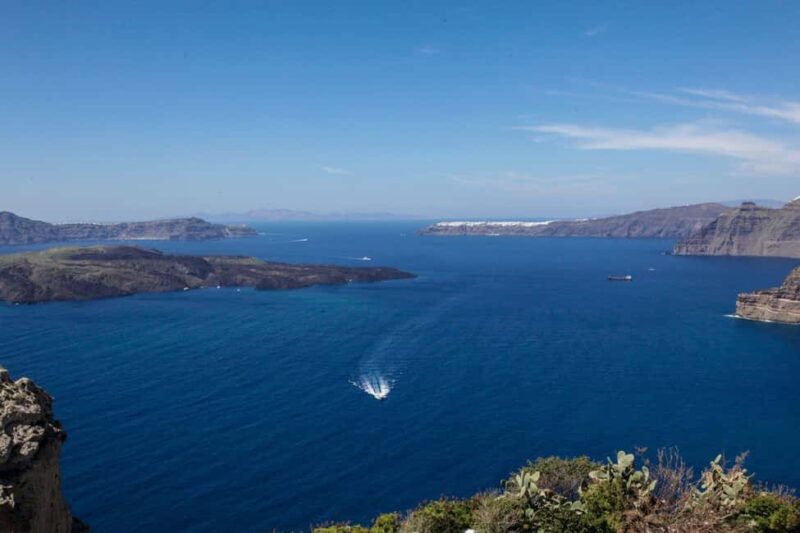 Santorini: Highlights Tour & Flying Dress Photoshoot - Optional Add-Ons: Wineries and Artisan Shops