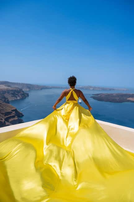 Santorini: Highlights Tour & Flying Dress Photoshoot - Comparing This Experience to Other Santorini Tours