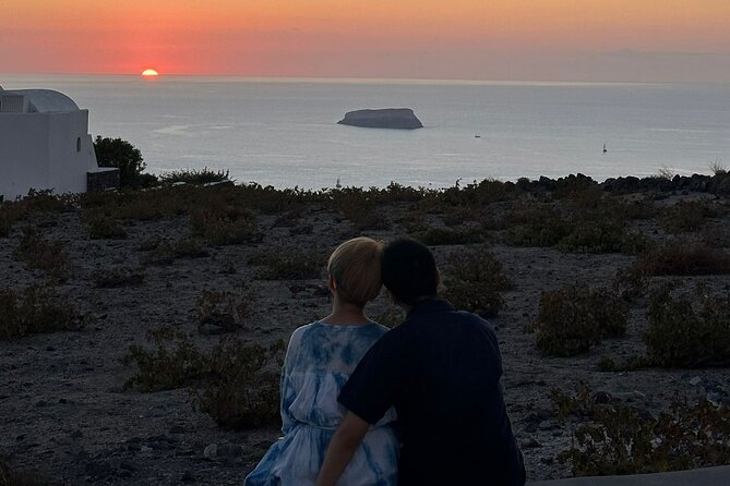 Santorini Honey Moon Romantic Private Sunset Wine Tour - An Intimate Sunset Wine Tour Designed for Honeymooners and Couples