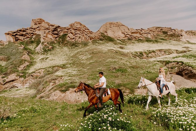 Santorini: Horse riding to the Black Sandy Beach (Eros beach) - The Ride: From Vineyards to Volcanic Trails