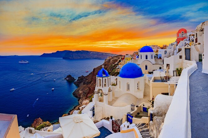 Santorini In One Day Bus Tour with Oia Sunset & optional Sailing - Exploring the Akrotiri Archaeological Site