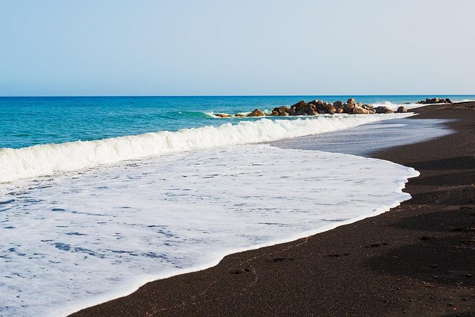 Santorini Island: Guided Tour From Heraklion Crete - Santorini from Heraklion: How the Tour Works