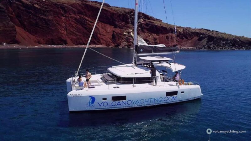 Santorini: Luxury Caldera Cruise With Meal & Drinks - Discover the Luxury Caldera Cruise in Santorini