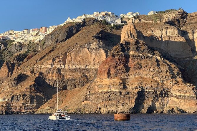 Santorini Luxury Private Cruise with Hotel & Cruise Port Pickup - Gourmet Greek Meal and Unlimited Drinks Onboard