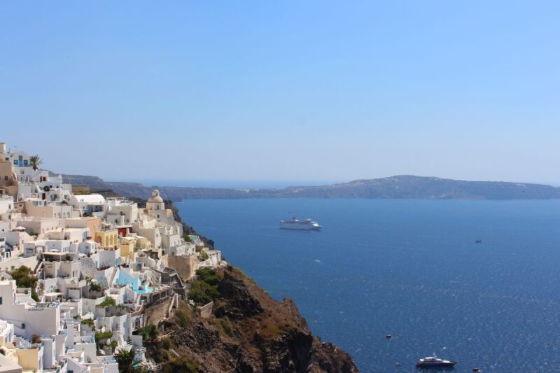 Santorini: Mesa Gonia, Pyrgos and Oia Tour - Oia’s Sunset: The Perfect Finale