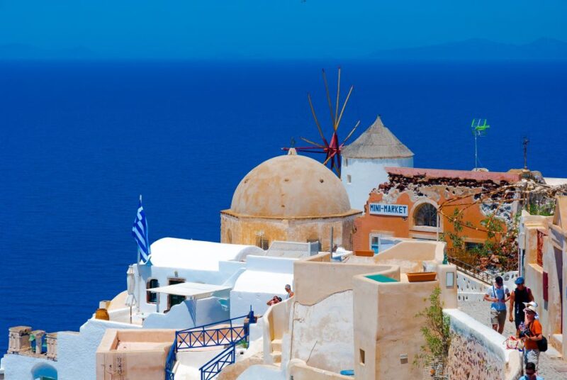 Santorini: Mesa Gonia, Pyrgos and Oia Tour - Who Will Enjoy This Tour Most