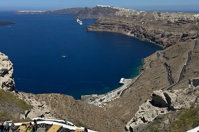 Santorini Mini Wine Tasting Tour at 2 Wineries - Physical Requirements and Accessibility