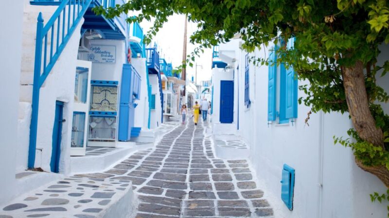 Santorini & Mykonos in 7 Days: Island Hopping from Athens - Traveling from Athens to Mykonos: Ferry Journey and First Island Impressions