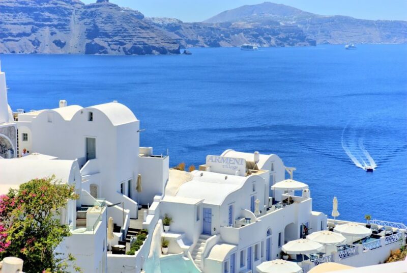 Santorini & Mykonos in 7 Days: Island Hopping from Athens - Returning to Athens: Ferry and Final Transfer