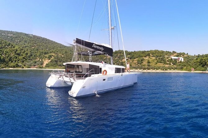 Santorini Oia: Caldera Private Day Cruise with BBQ & Drinks - Key Points