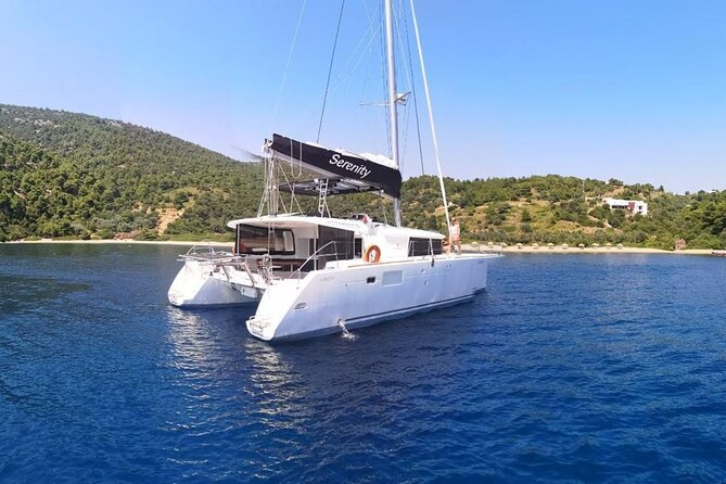 Santorini Oia: Private Sunset Catamaran Cruise with BBQ & Drinks - The Flexibility and Personalization of the Cruise