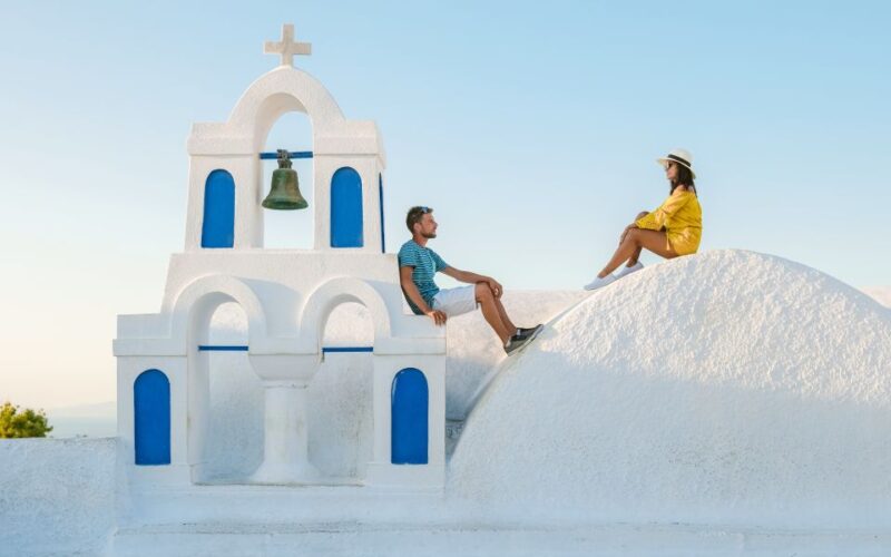 Santorini: Oia Village Professional Photo Shoot - Frequently Asked Questions