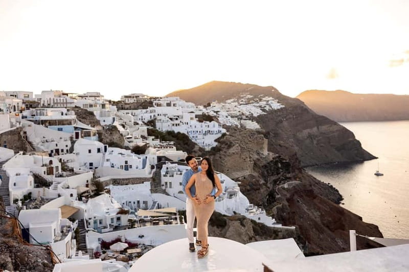 Santorini: Photo Tour With Professional Photographer - Key Points