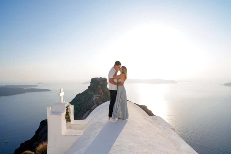 Santorini Photoshoot: Imerovigli or Fira - Key Points