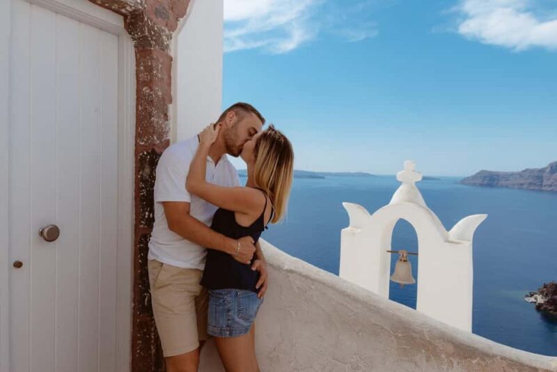 Santorini Photoshoot: Imerovigli or Fira - What Sets This Photoshoot Apart from Others in Santorini