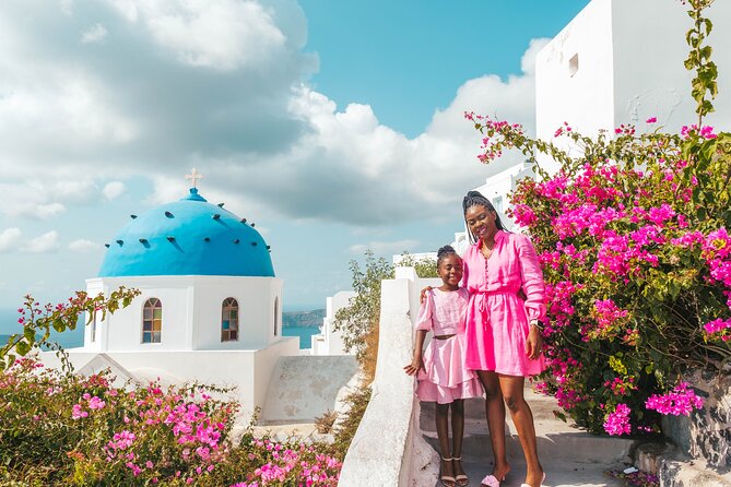 Santorini Photoshoot Oia - Meeting Point and Flexibility in Oia