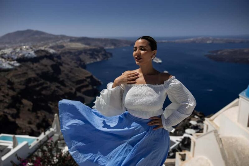 Santorini: Private 1-Hour Photoshoot in Oia & Imerovigli - Who Should Consider This Photoshoot