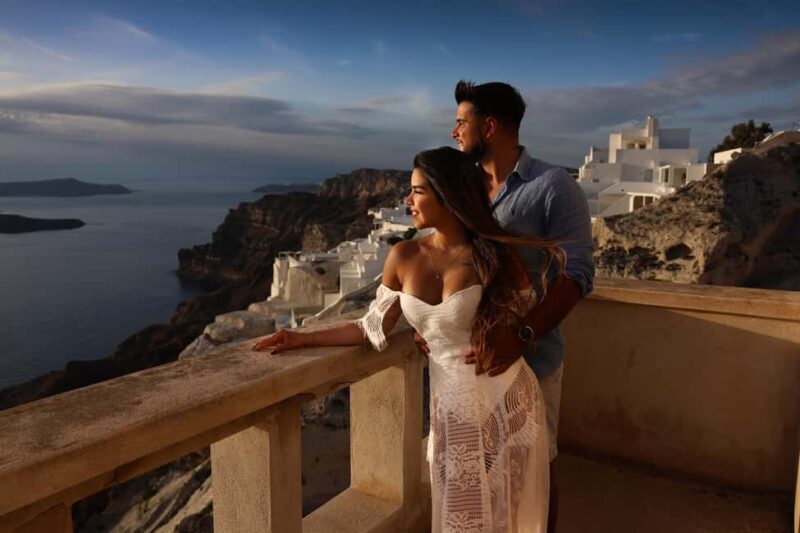 Santorini: Private 1-Hour Photoshoot in Oia & Imerovigli - The Value and Unique Features of This Tour