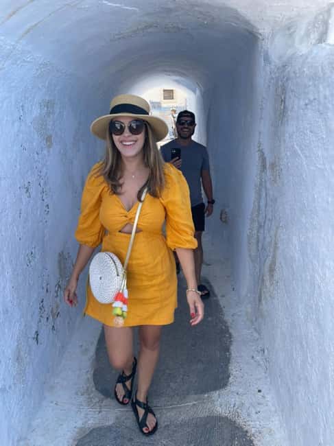 Santorini: Private 3-Hour Highlights Guided Tour with Pickup - Santorinis Top Highlights: From Fira to Oia