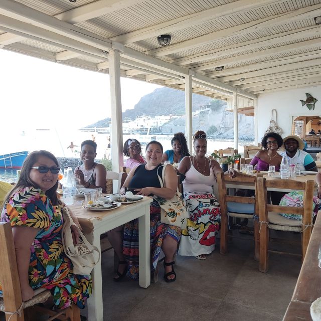 Santorini Private 6 Hour Tour - Relax at Red Beach and Perissa Black Sand Beach