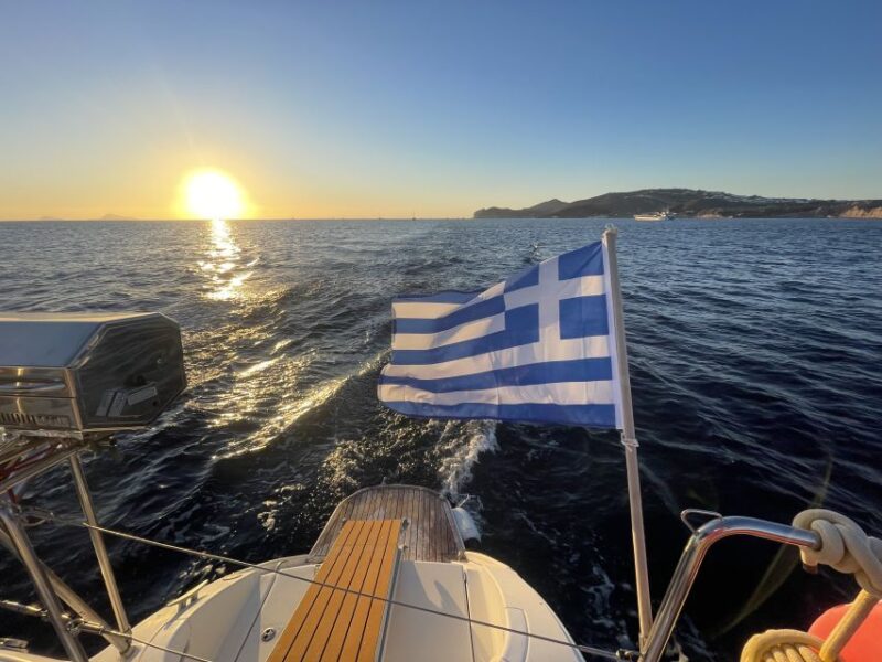 Santorini: Private All-In Catamaran Cruise, with Food|Drinks - Additional Comforts and Equipment Offered