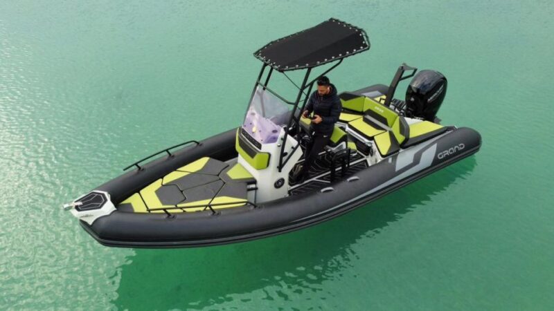 Santorini: Private Boat Tour with Sea Caves and Hot Springs - What’s Included in the Experience