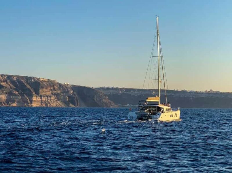 Santorini: Private Caldera Cruise with Lunch & Snorkeling - Exploring the Santorini Volcanic Lagoon and Warm Springs