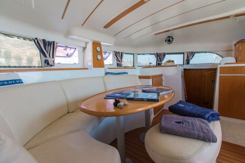 Santorini: Private Catamaran Cruise with Food & Drinks - Guides and Crew: Knowledgeable and Attentive