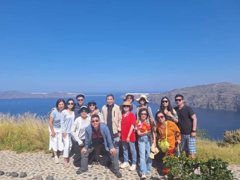 Santorini: Private Family Tour with Bilingual/Spanish Guide - Why Choose This Santorini Family Tour?