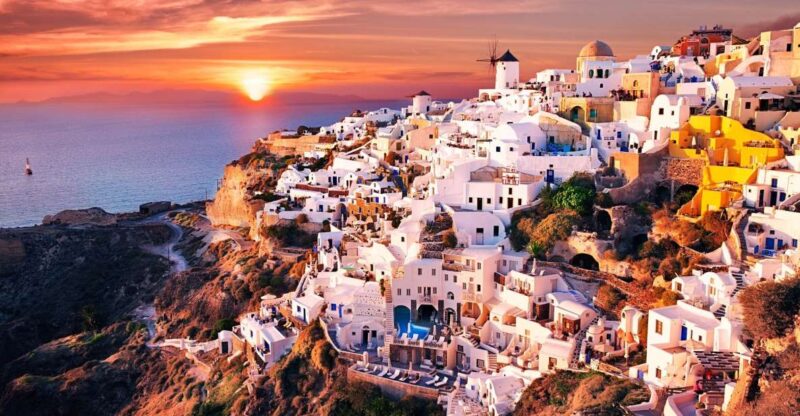Santorini: Private Guided Tour with Sunset View - Discovering Volcanic Beaches on the South Side