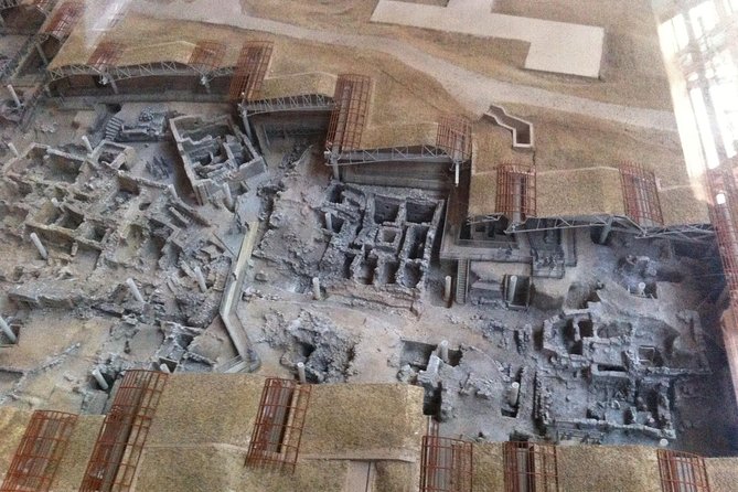 Santorini Private Highlights Tour - Visiting Paleochori or Prehistoric Sites