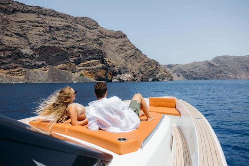 Santorini: Private Luxury Yacht Cruise with Meal & Drinks - Key Points