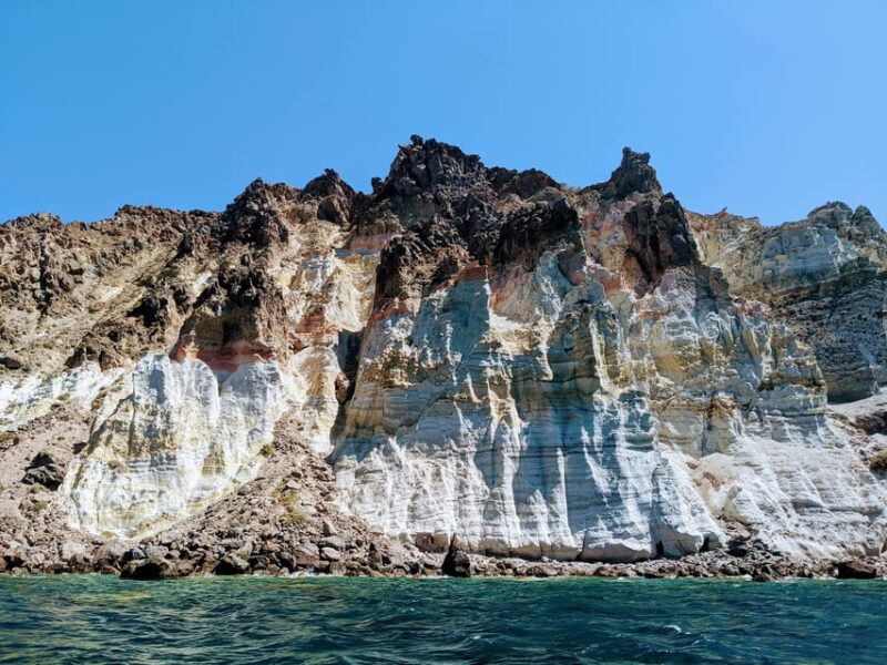 Santorini: Private Motor Yacht Cruise with Meal & Open Bar - Who Will Appreciate This Tour Most