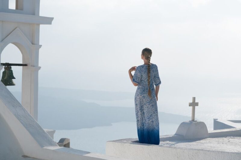 Santorini: Private Photo Shoot in Fira or Imerovigli - How This Photoshoot Compares to Similar Experiences