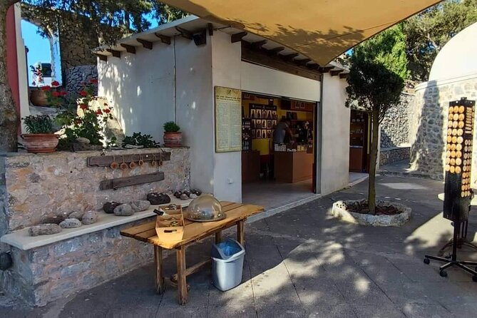 Santorini Private Picnic Sunset Tour - What Sets This Tour Apart from Similar Experiences