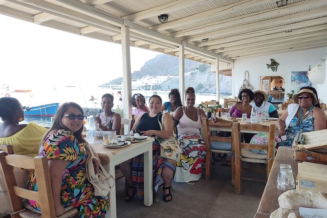 Santorini Private Roundtrip Transfer from/to Airport,Port & Hotel - Timings and Availability