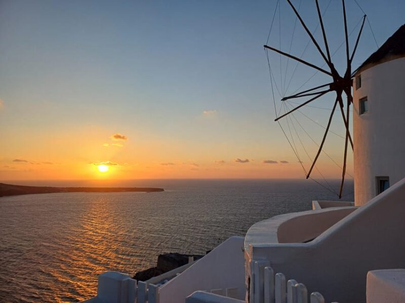 Santorini: Private Sightseeing Tour - Key Points