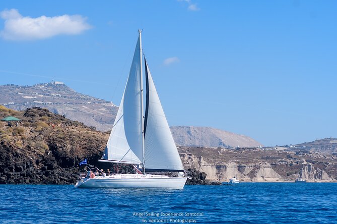 Santorini Private Sunset Sailing Tour with Dinner, Drinks &Transfer included - Key Points