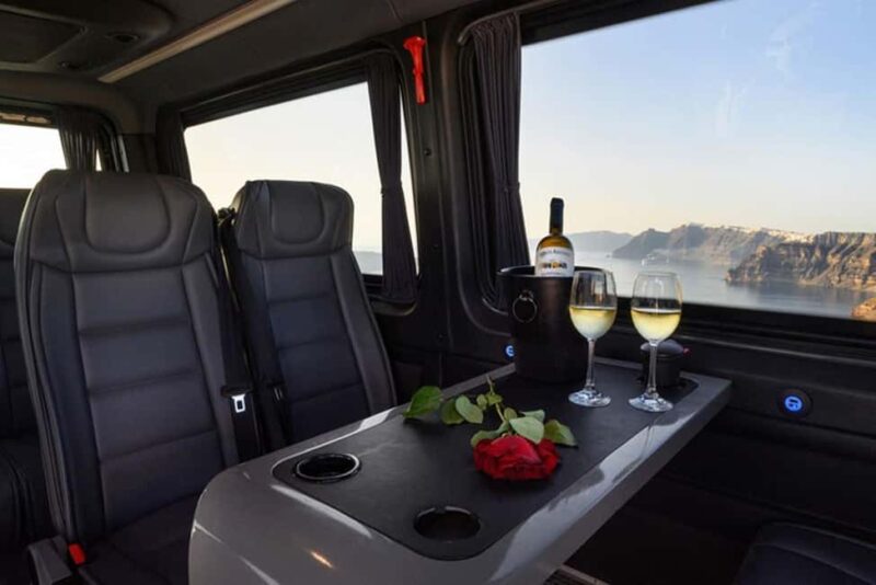 Santorini: Private Sunset Tour to Oia & Ammoudi Bay - Scenic Cliffside Walks with Caldera Views