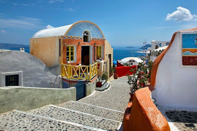 Santorini Private Tour - Colors of Santorini - Wandering the Enchanting Streets of Oia Village