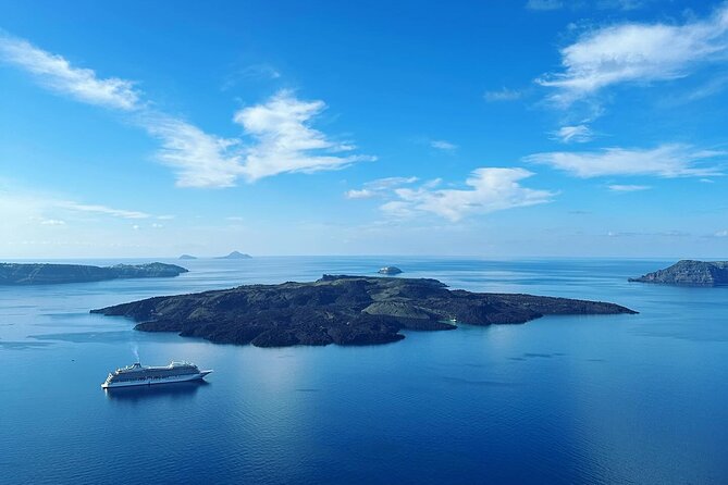 Santorini Private Tour - Colors of Santorini - Exploring Pyrgos Village and Its Medieval Castle