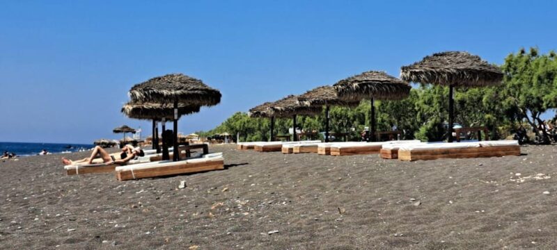 Santorini: Private Tour in Spanish with Local Guide - Timing, Pacing, and Customization