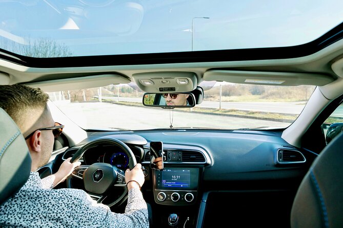 Santorini Private Transfer From or To the Ferry Port - Meet Your Driver Right Outside the Ferry Terminal