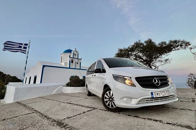 Santorini: Private Transfers To / From The Port Athinios - Reliable and Punctual Airport and Port Pick-ups in Santorini
